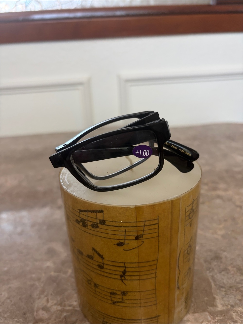 Black Rectangular Reading Glasses +1.00